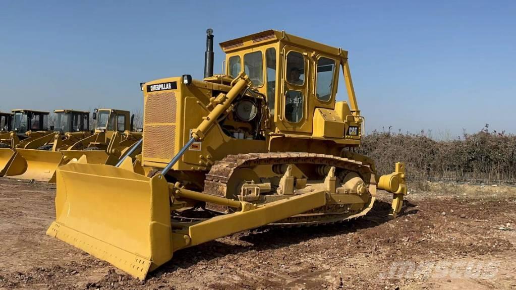CAT D 8 K Vikšriniai buldozeriai