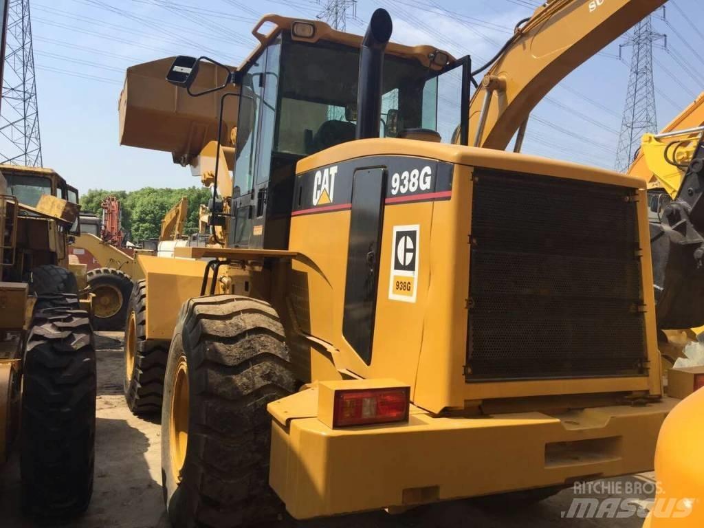 CAT 938 G Naudoti ratiniai krautuvai