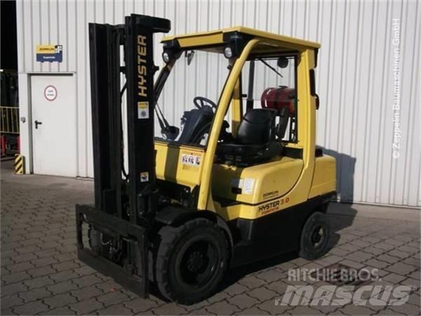 Hyster H3.0FT Mažų aukščių keltuvai