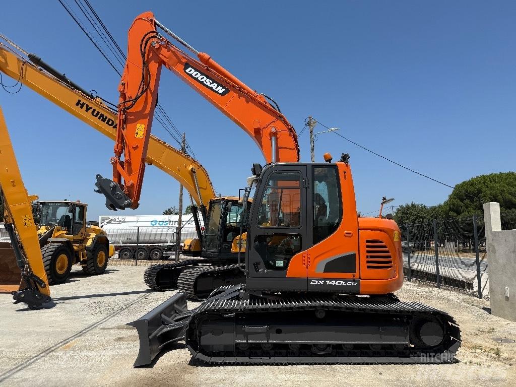  Dossan DX140LCR Vikšriniai ekskavatoriai