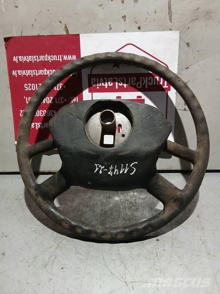 Scania 124   1411436 Kabinos ir salonai