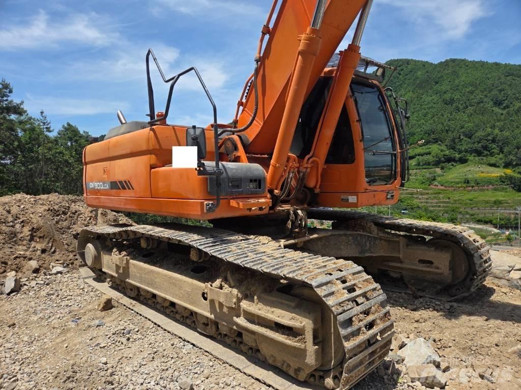 Doosan DX 300 LCA Vikšriniai ekskavatoriai