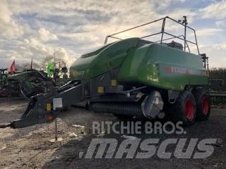 Fendt 1290 XD Stačiakampių ryšulių presai