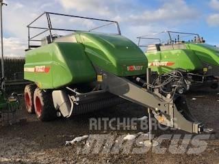 Fendt 1290 XD Stačiakampių ryšulių presai