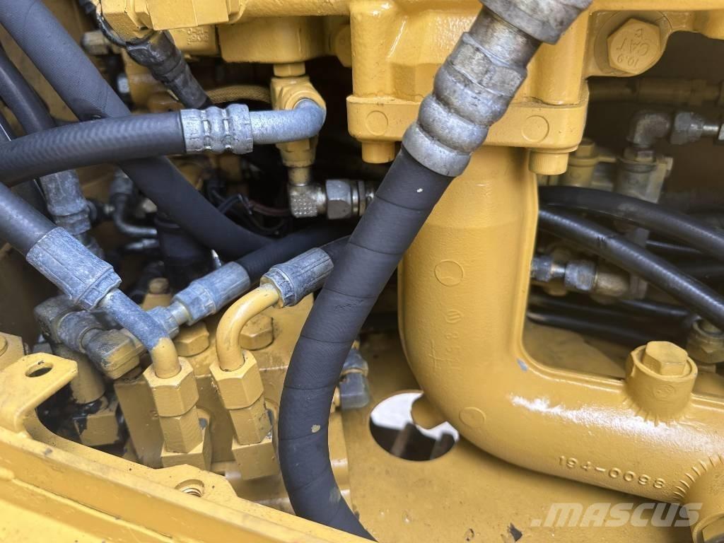 CAT 312D Vikšriniai ekskavatoriai