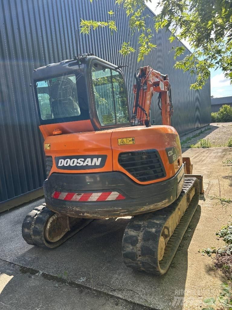 Doosan DX 63-3 Mini ekskavatoriai < 7 t