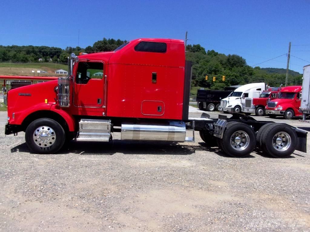Kenworth T 800 Naudoti vilkikai