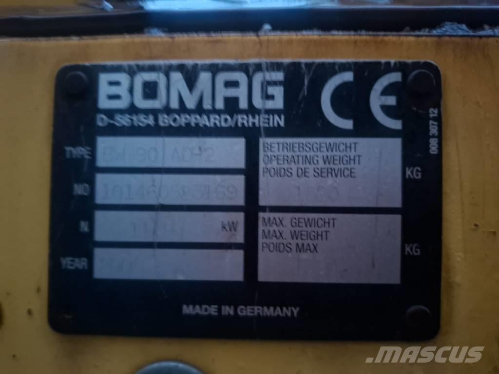 Bomag BW 90 AD-2 Porinių būgnų volai