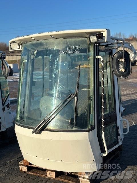 Liebherr L 538 CAB Kabinos ir interjeras
