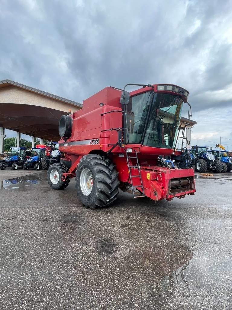 Case IH 2388 Derliaus nuėmimo kombainai