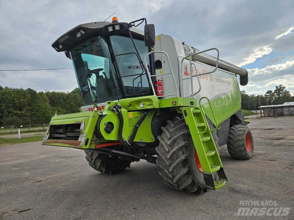 CLAAS Lexion 550 Derliaus nuėmimo kombainai