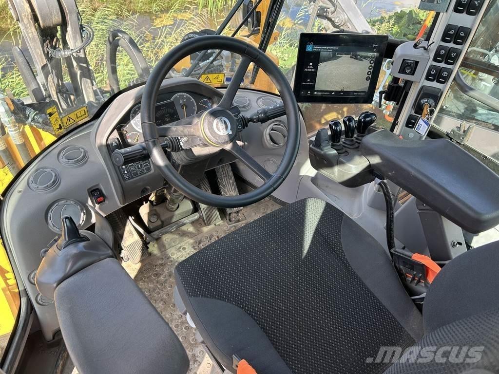 Volvo L150H Naudoti ratiniai krautuvai