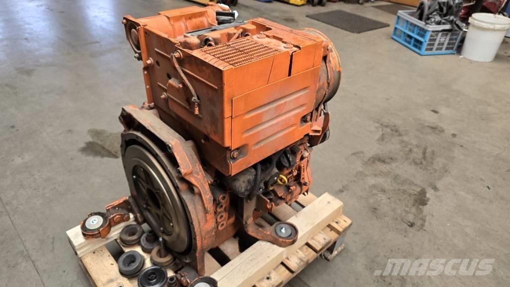 Deutz F2L1011F Varikliai