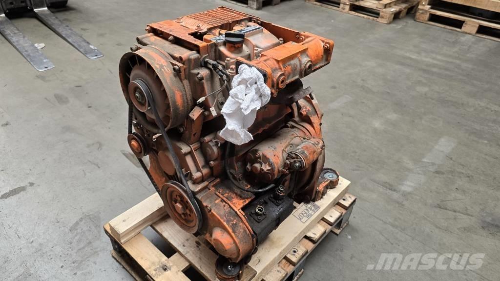 Deutz F2L1011F Varikliai