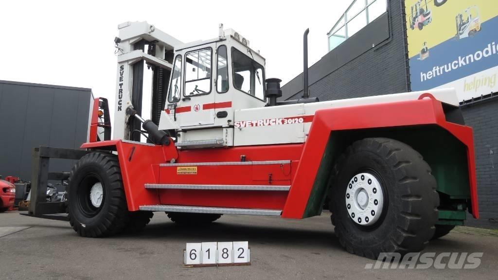 Svetruck 30120/46 Dyzeliniai krautuvai