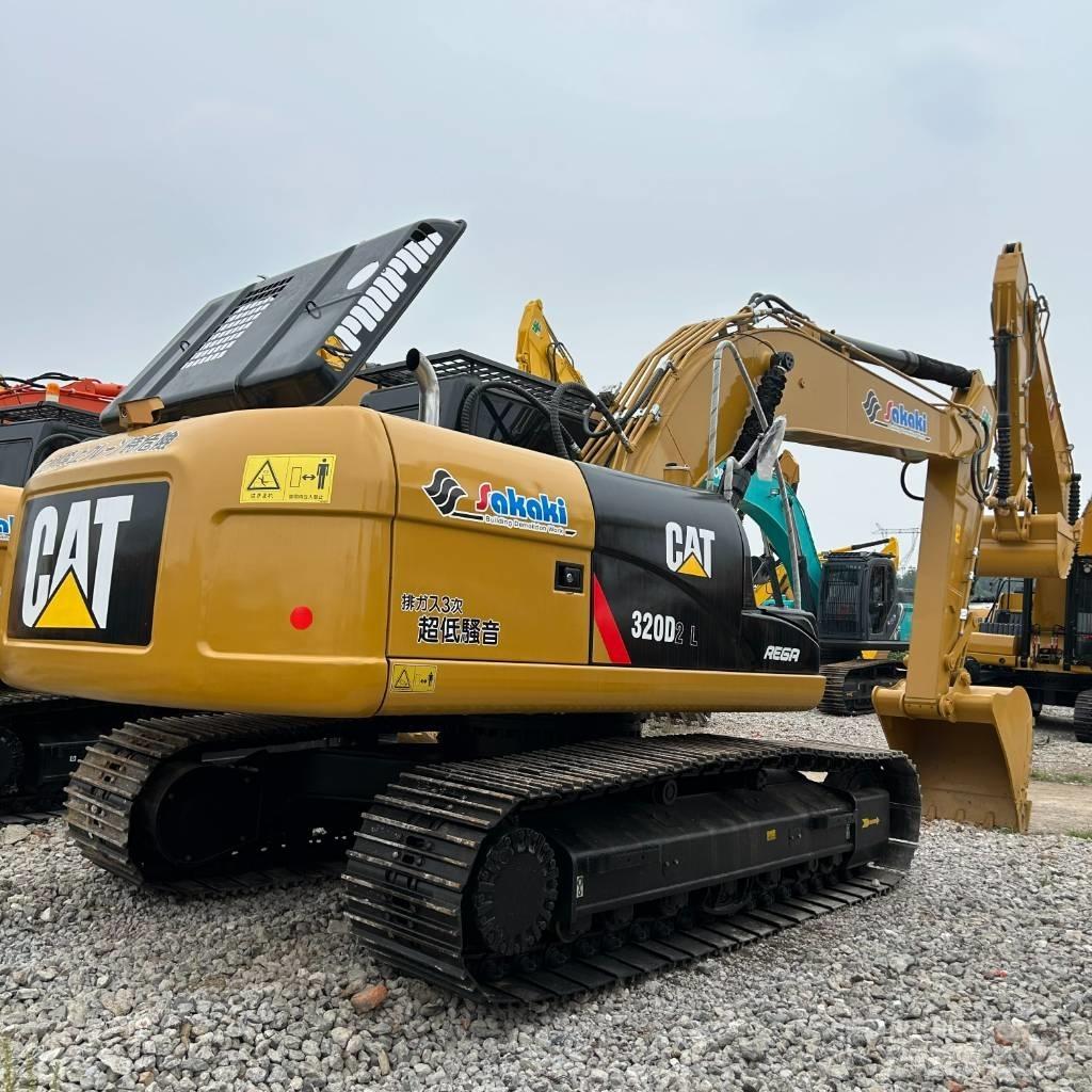 CAT 320D2L Vikšriniai ekskavatoriai