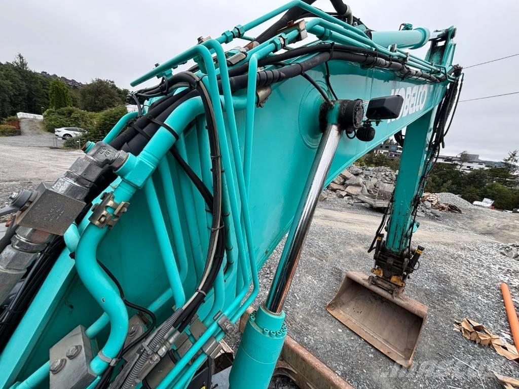 Kobelco SK 270 LC Vikšriniai ekskavatoriai