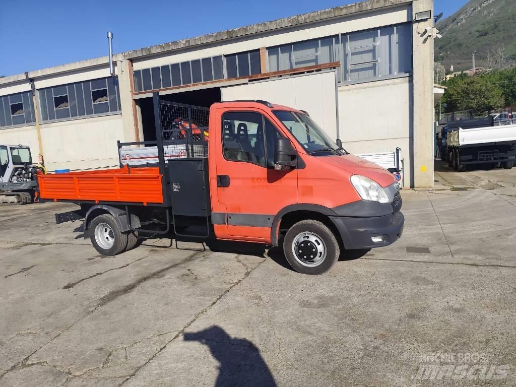 Iveco Daily 35 C 13 Savivarčių priekabų vilkikai