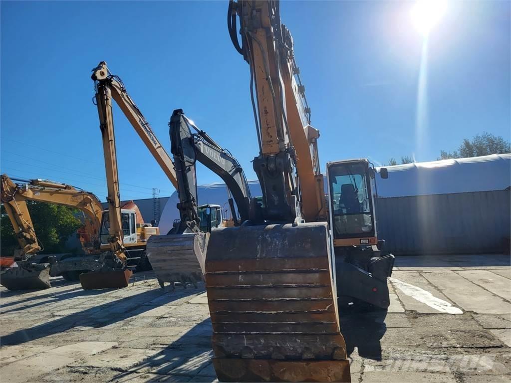 Liebherr A924B Statyba - Kita