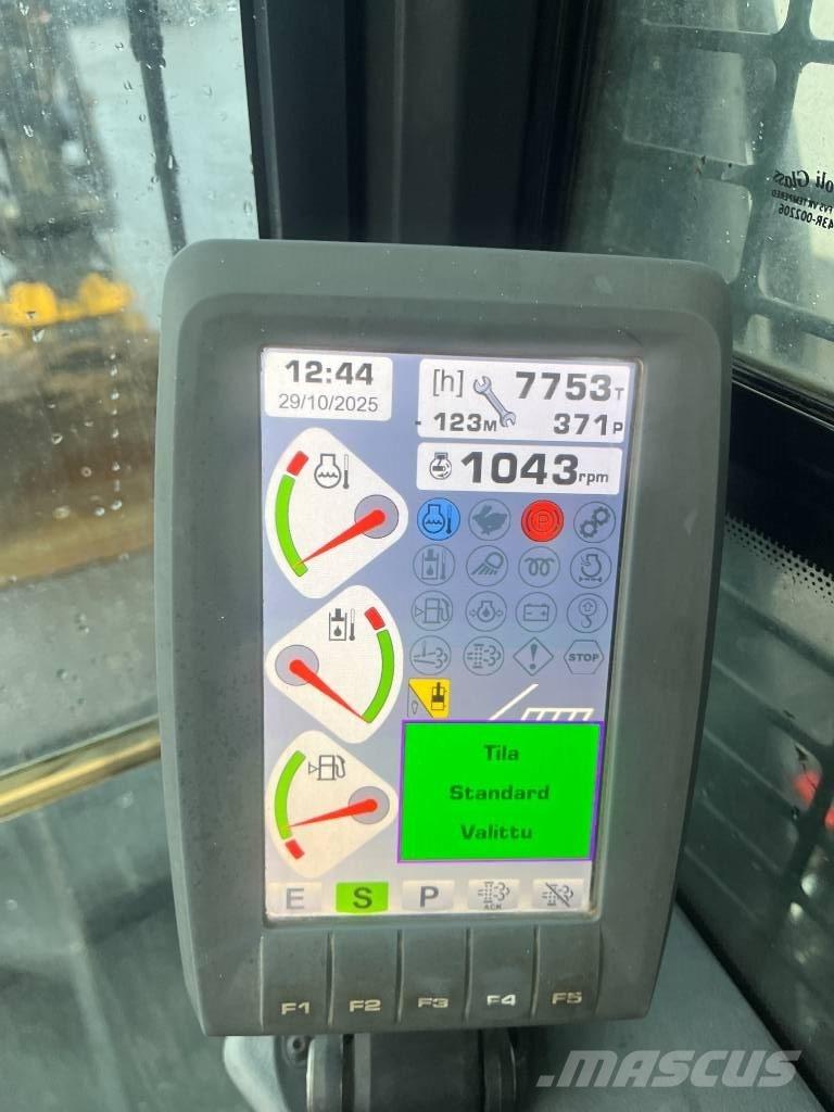 ECM ES 85 SB4 Vidutinės galios ekskavatoriai 7-12 t