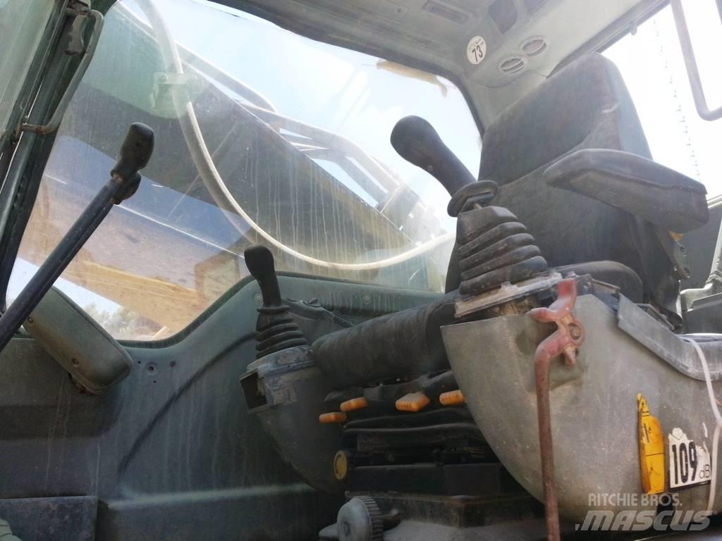 Volvo EC 460 Vikšriniai ekskavatoriai