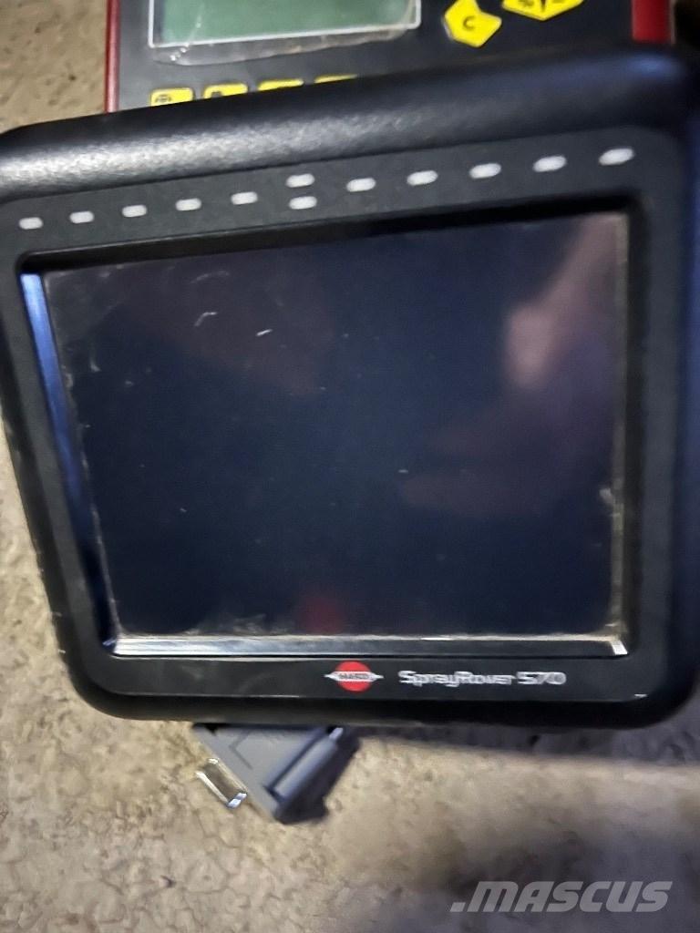 Hardi Navigator 3000 Prikabinami purkštuvai