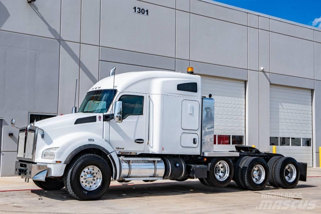 Kenworth T 880 Naudoti vilkikai