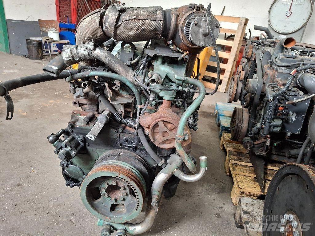 Volvo D7C275 Varikliai