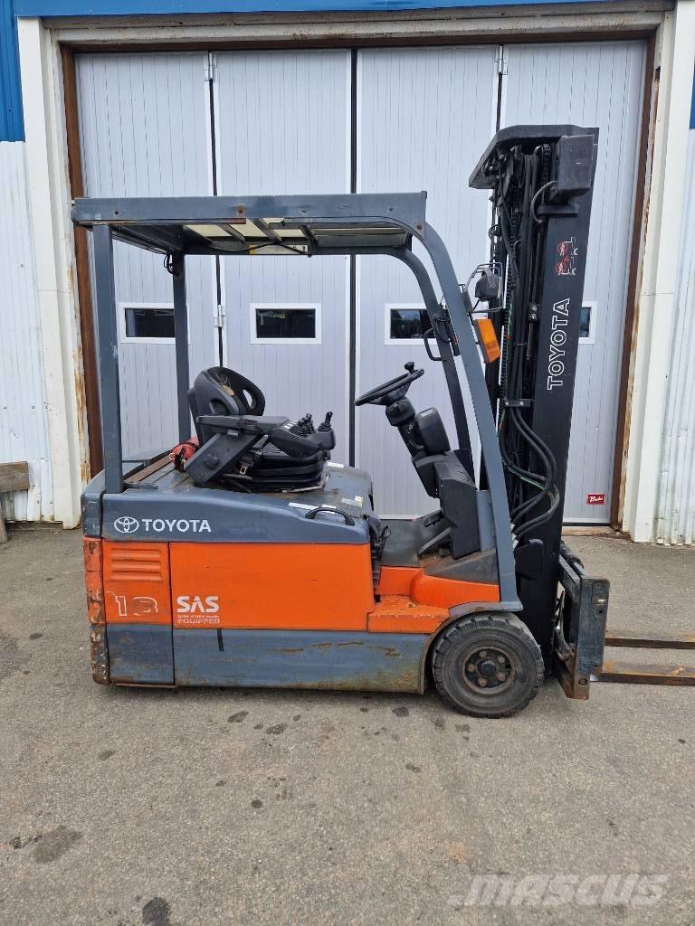 Toyota 7 FBEF 18 Elektriniai šakiniai krautuvai