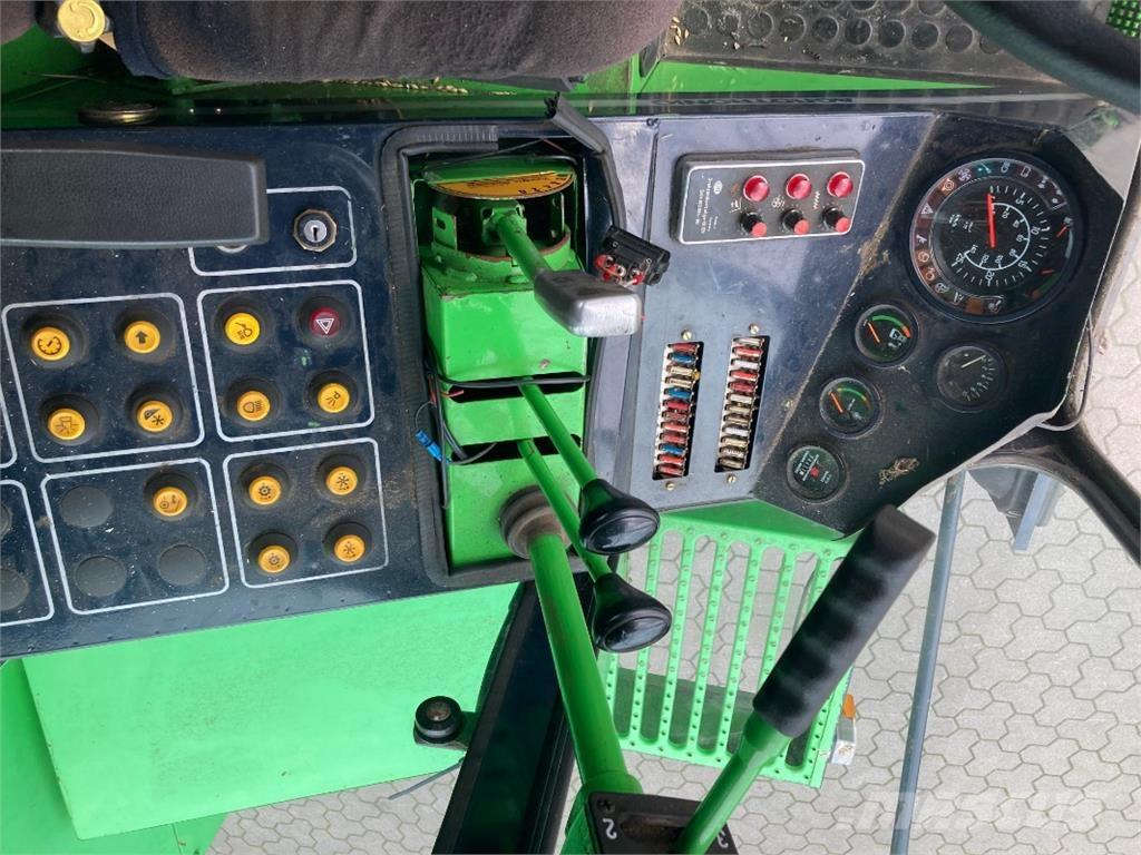 Deutz 3640 M HTS Derliaus nuėmimo kombainai