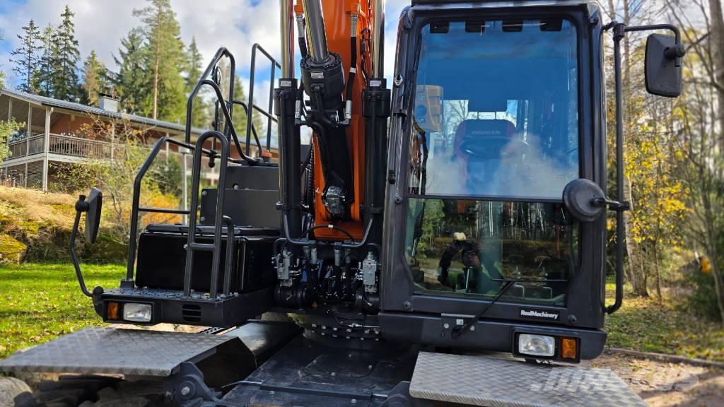 Doosan DX 170 W Ratiniai ekskavatoriai