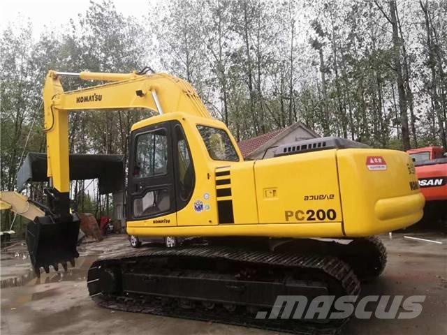 Komatsu pc200-6 Vikšriniai ekskavatoriai