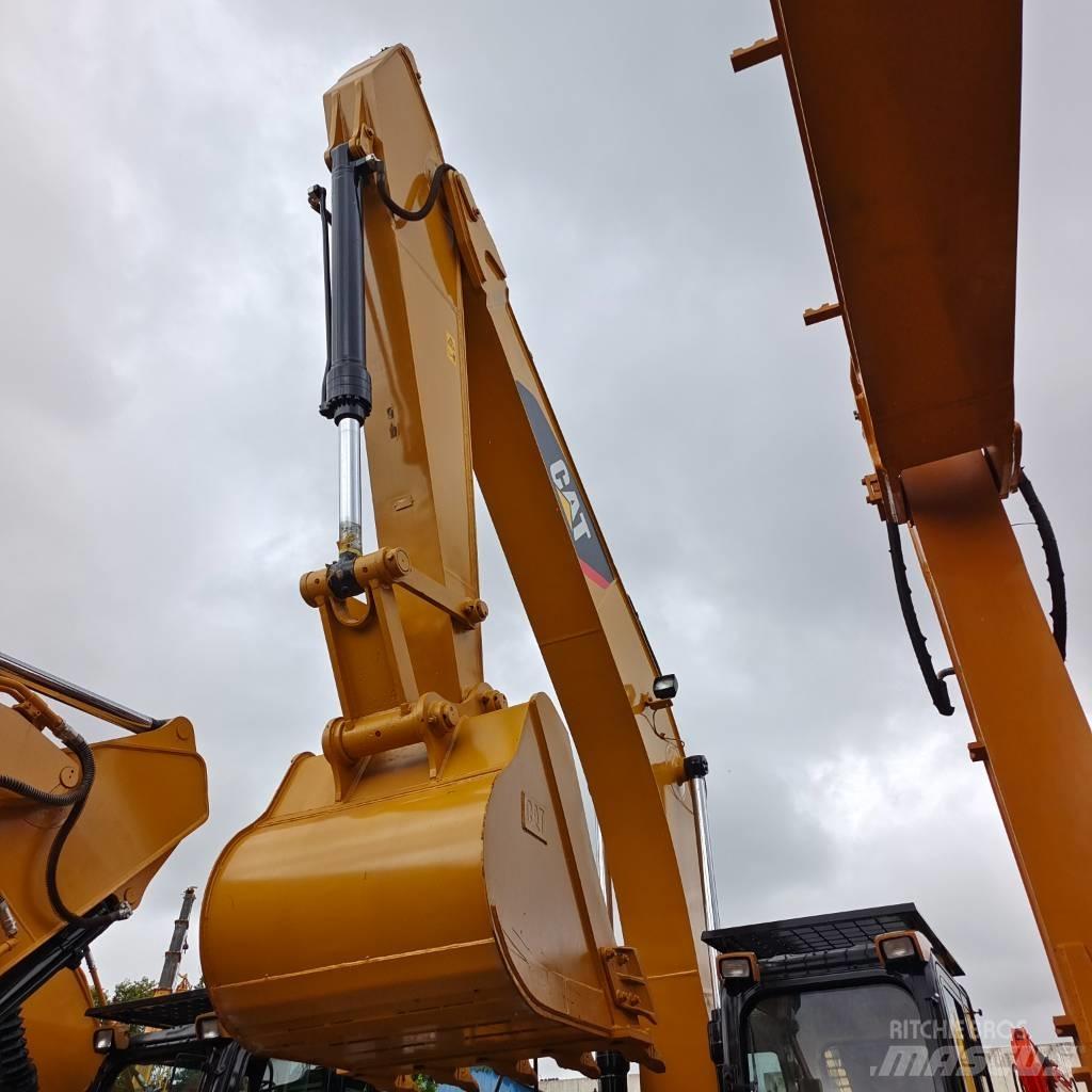 CAT 320D Vikšriniai ekskavatoriai