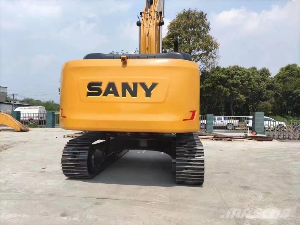 Sany SY 305 C Vidutinės galios ekskavatoriai 7-12 t