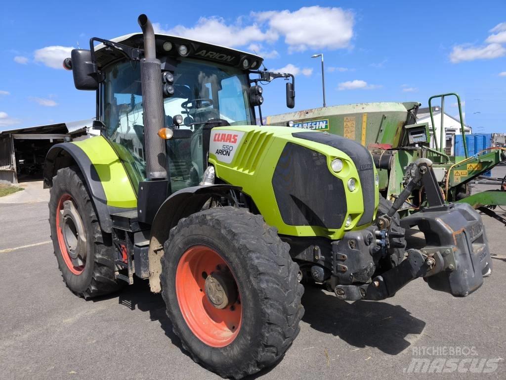 CLAAS Arion 550 Traktoriai