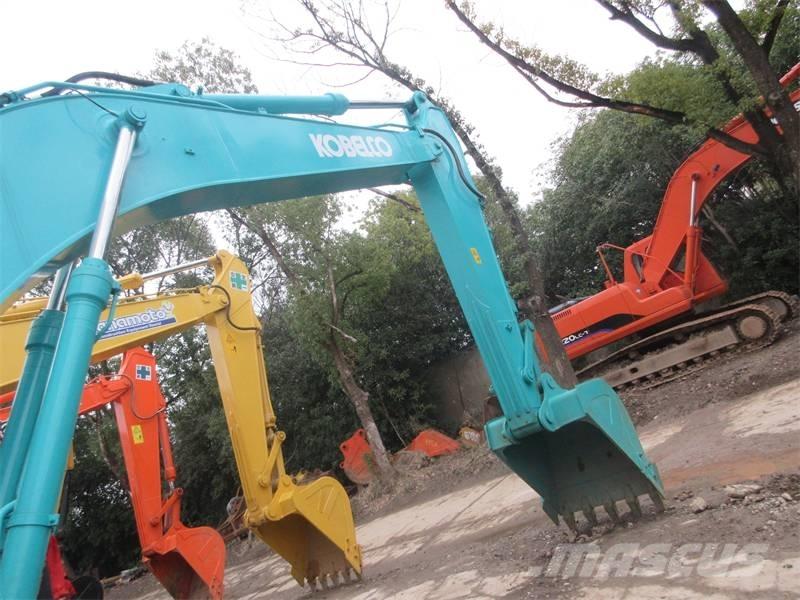Kobelco SK 210 Vikšriniai ekskavatoriai