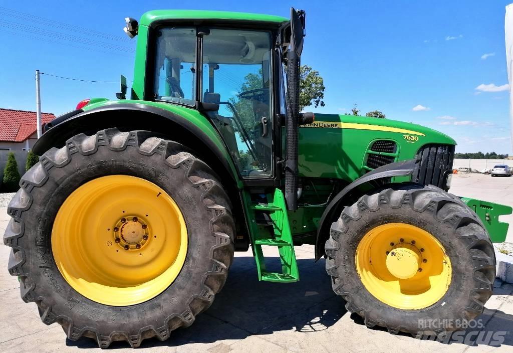 John Deere 7530 Traktoriai