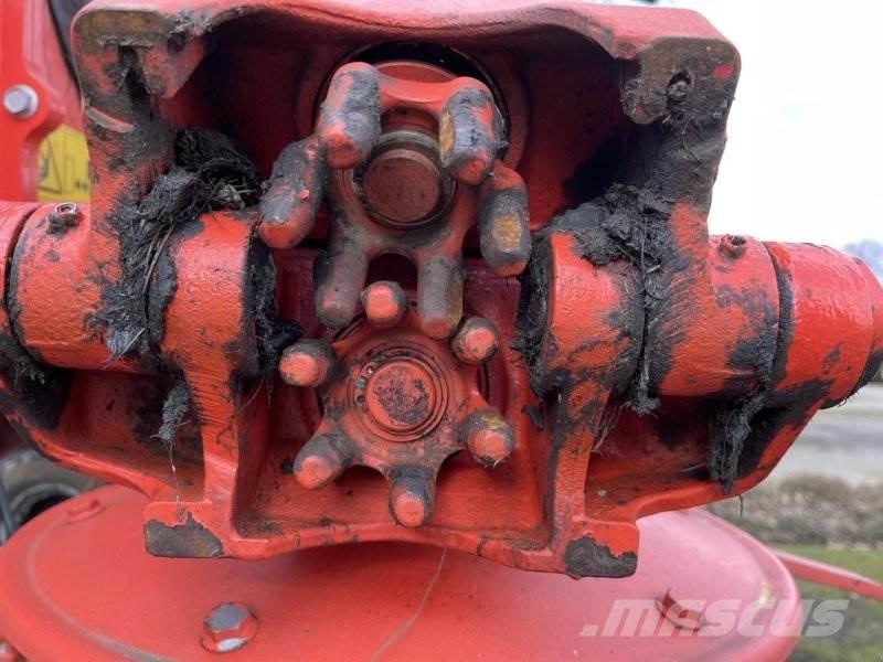 Kuhn GF 13002 Šieno grėbliai ir vartytuvai