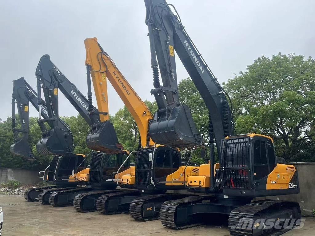 Komatsu PC 240 LC Vikšriniai ekskavatoriai