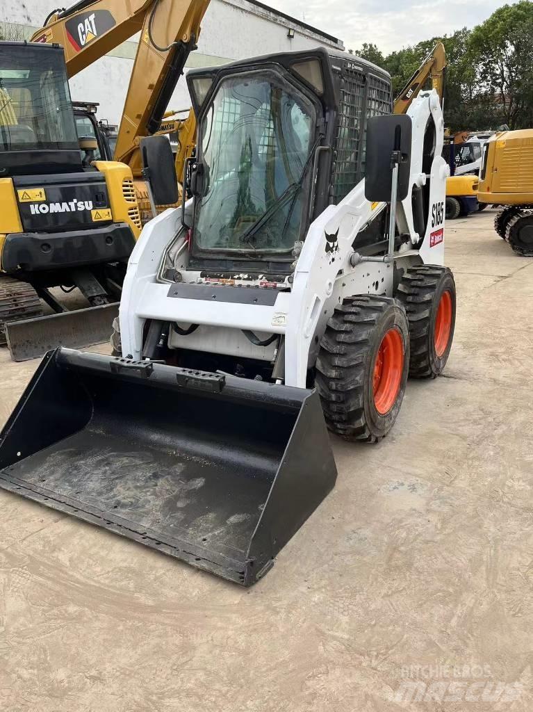 Bobcat S 185 Krautuvai su šoniniu pasukimu