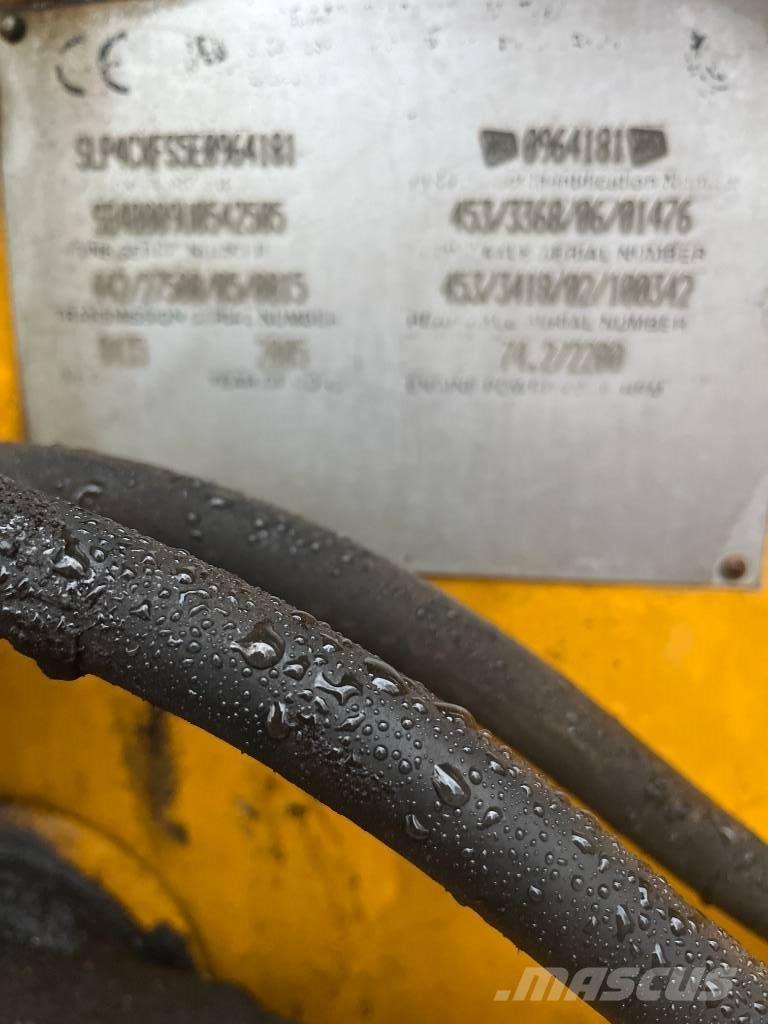 JCB 4X Naudoti ratiniai krautuvai