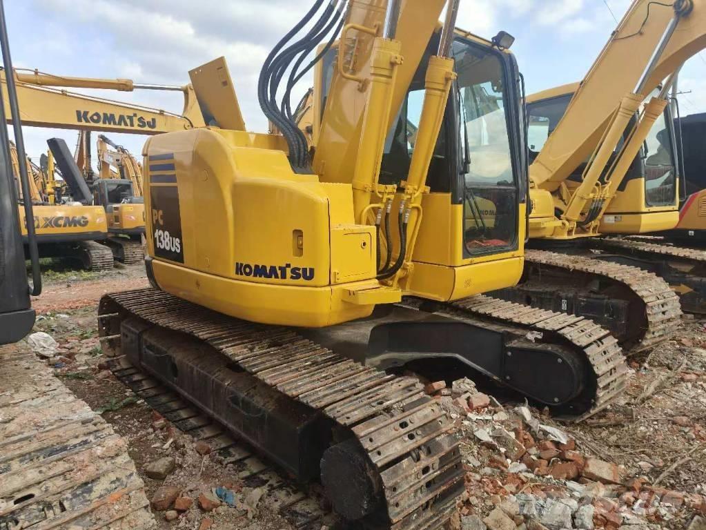 Komatsu PC 138 Vikšriniai ekskavatoriai