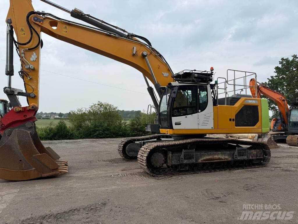 Liebherr R 945 S-HD Vikšriniai ekskavatoriai