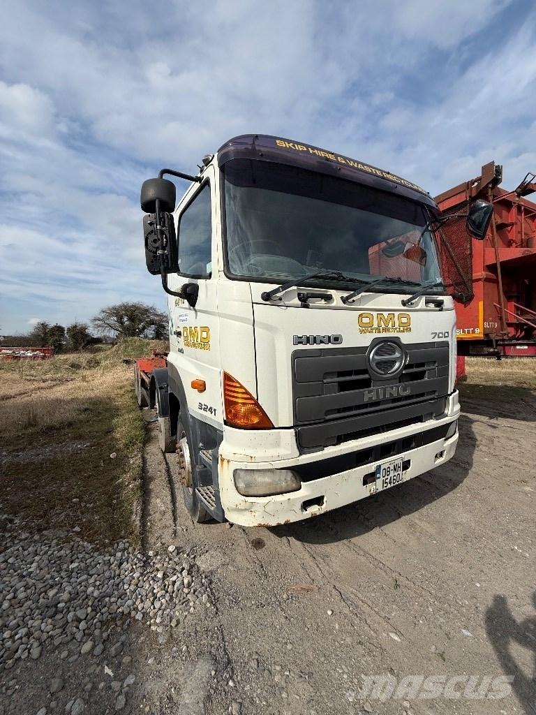 Hino 700 Sunkvežimiai su keliamuoju kabliu