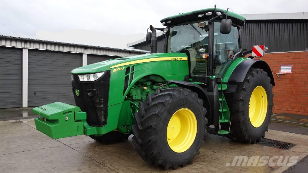 John Deere 8370 R Traktoriai