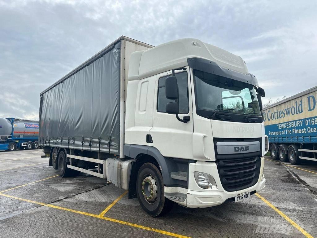 DAF CF330 Priekabos su tentu