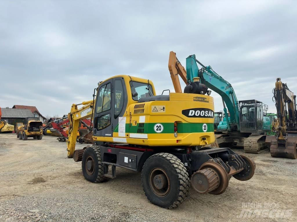 Doosan DX 160 WR Ratiniai ekskavatoriai