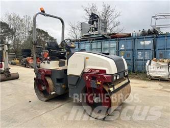 Dynapac CC 1300 Porinių būgnų volai