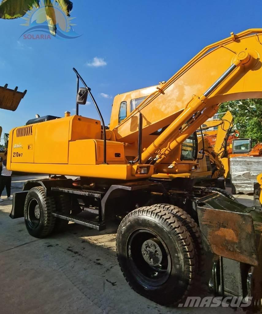 Hyundai robex 210w-7 Ratiniai ekskavatoriai