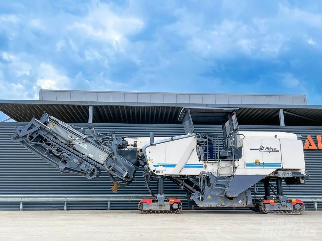 Wirtgen W 210 Asfalto šalto frezavimo technika